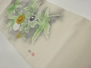 作家物　塩瀬金銀彩手描き菊に葉模様開き名古屋帯（額縁仕立て）